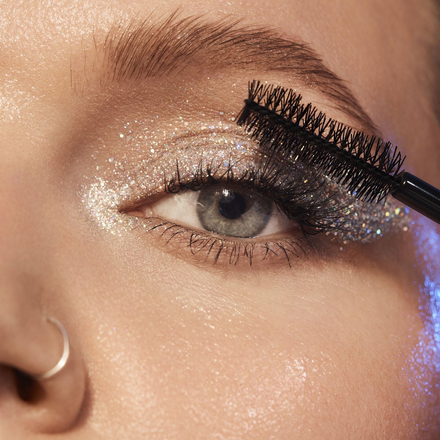 big-mood-waterproof-mascara-q4 013121_ToveLo_Mascara_0385_IGF_1_55f9a52b-3628-4190-803b-2260ed81d014.jpg