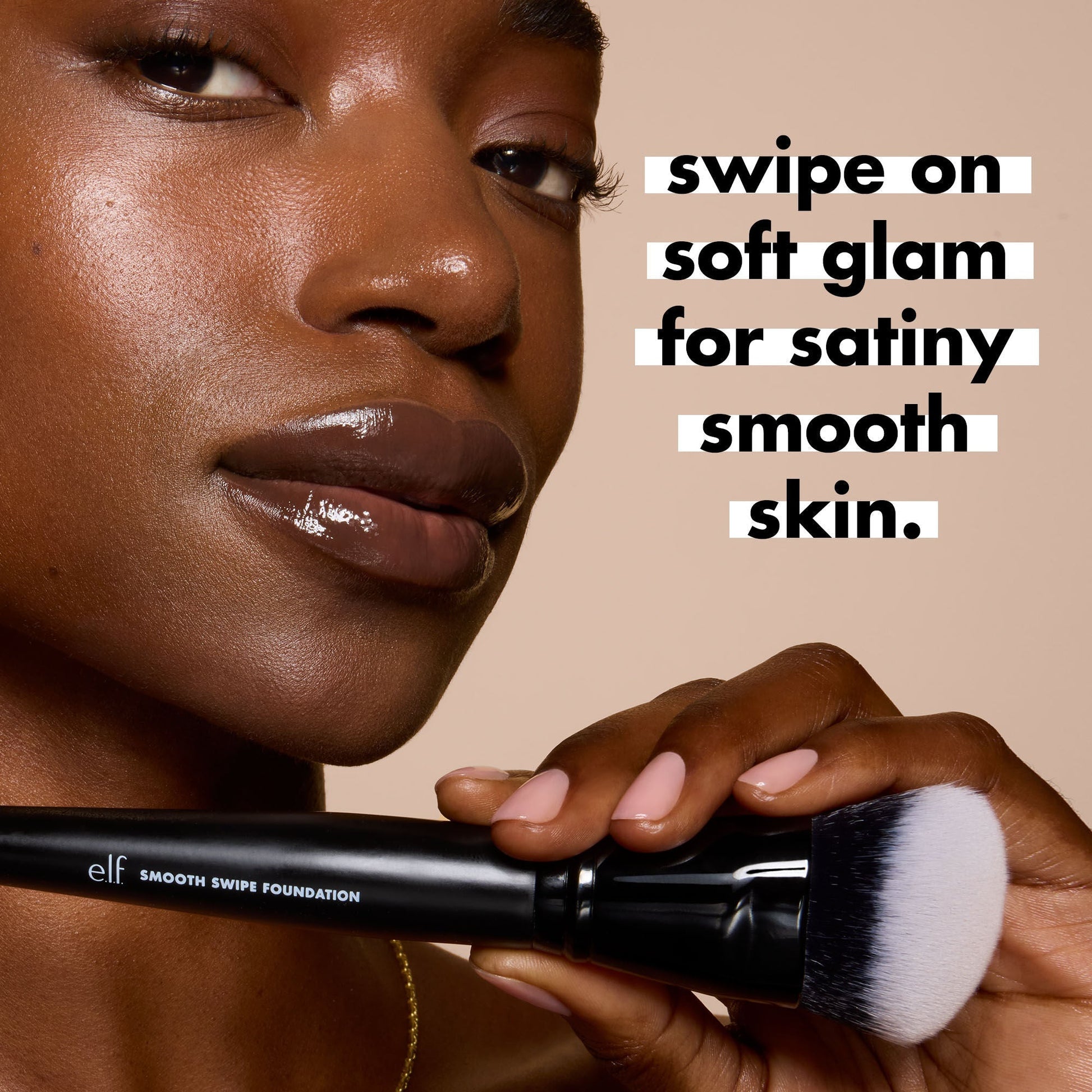 smooth-swipe-foundation-brush-j3 0925_EDUCATION_SMOOTHSWIPEFOUNDATIONBRUSH_PAIRING_20FOUNDATION_20_20BRUSH_20OPTION2.jpg