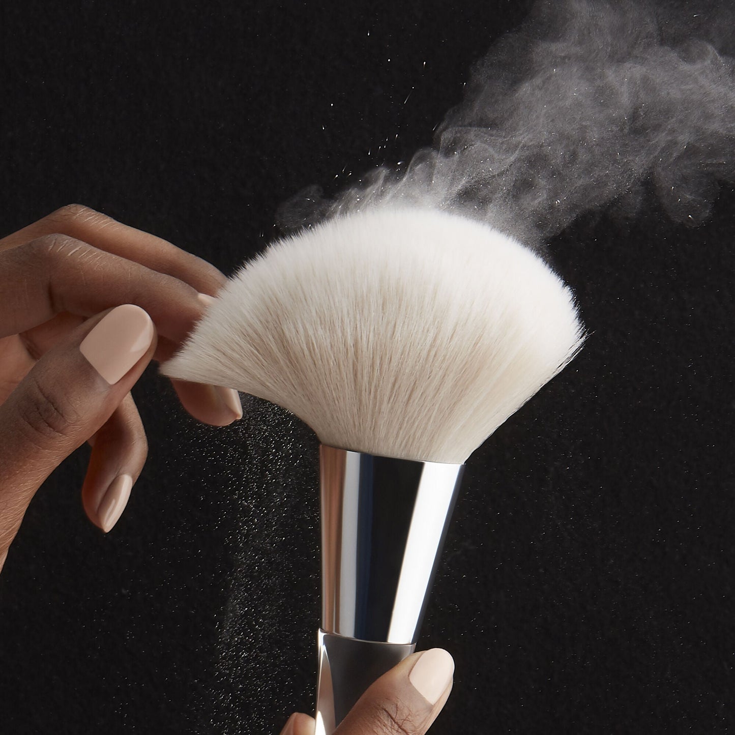 precision-powder-brush-n5 85307_PrecisionPowderBrush_V2_133.jpg
