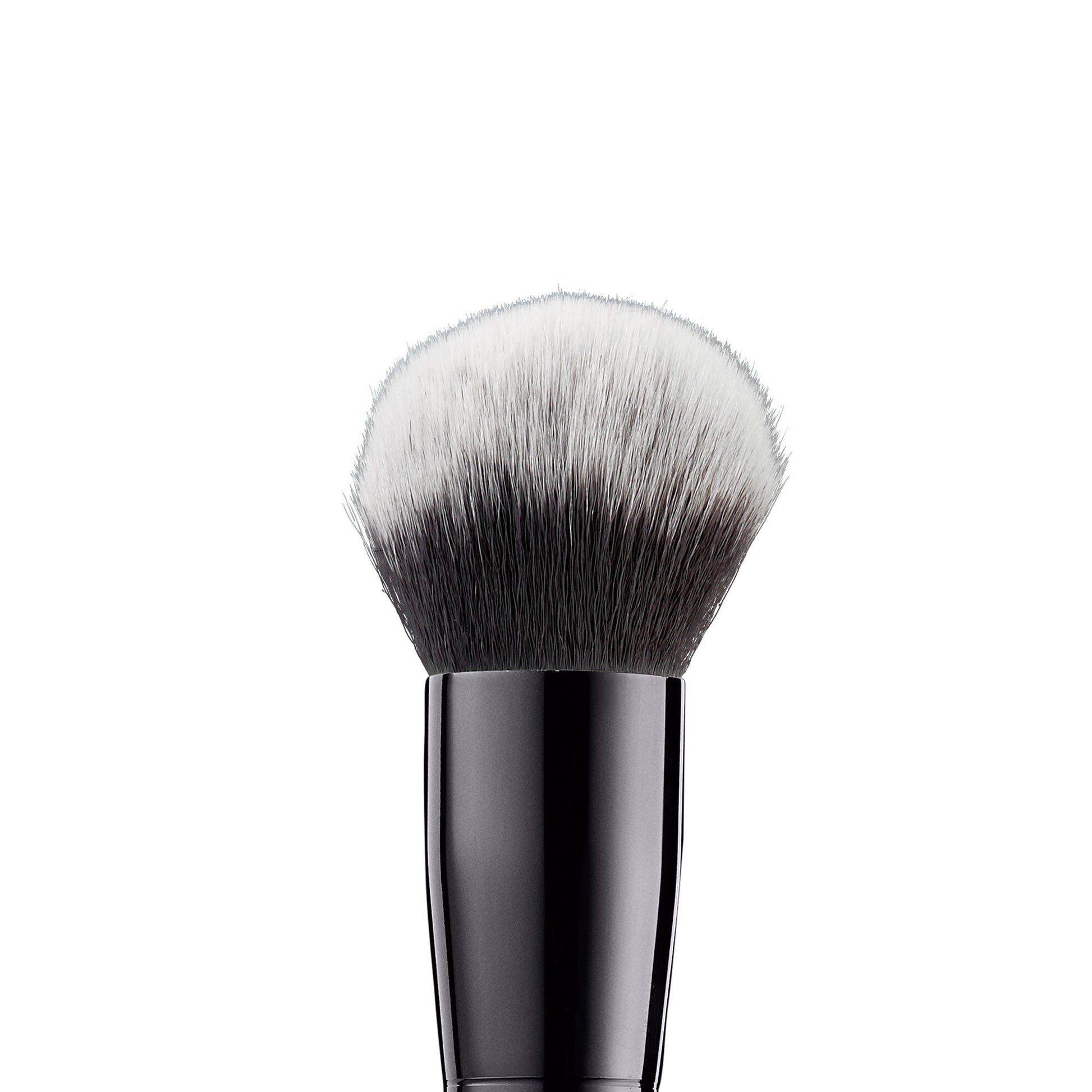 buffing-foundation-brush-w8 BRFAC_84039_Macro_C.jpg